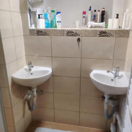 Pensjonat Vitajte V Ivachnovej 145 *